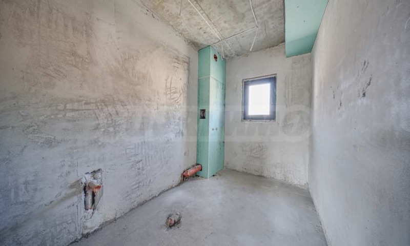 Продава  Къща град Перник , Изток , 478 кв.м | 17729969 - изображение [12]