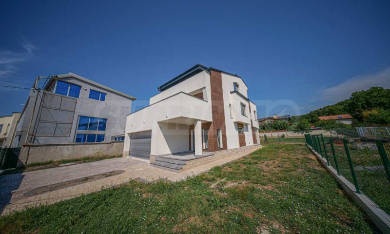 Продава  Къща град Перник , Изток , 478 кв.м | 17729969 - изображение [15]