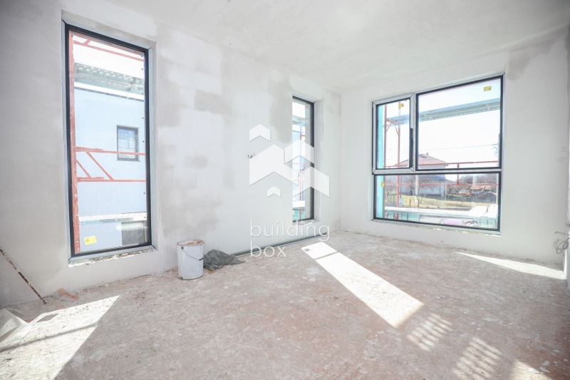 Eladó  Ház Sofia , Dobroslavci , 226 négyzetméter | 62382596 - kép [15]