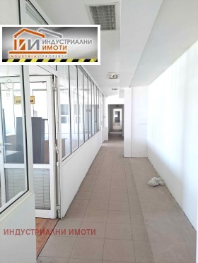 Ufficio Industrialna zona - Trakiia, Plovdiv 6