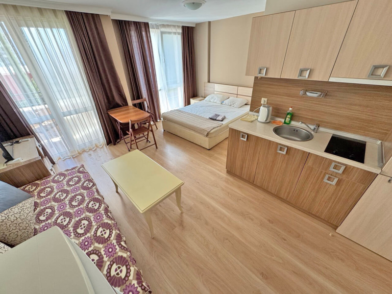 Продава  1-стаен област Бургас , к.к. Слънчев бряг , 42 кв.м | 49197153