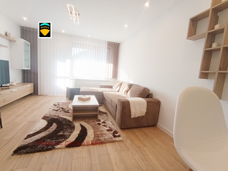 Продава  2-стаен град Смолян , Нов център , 94 кв.м | 65767476 - изображение [7]