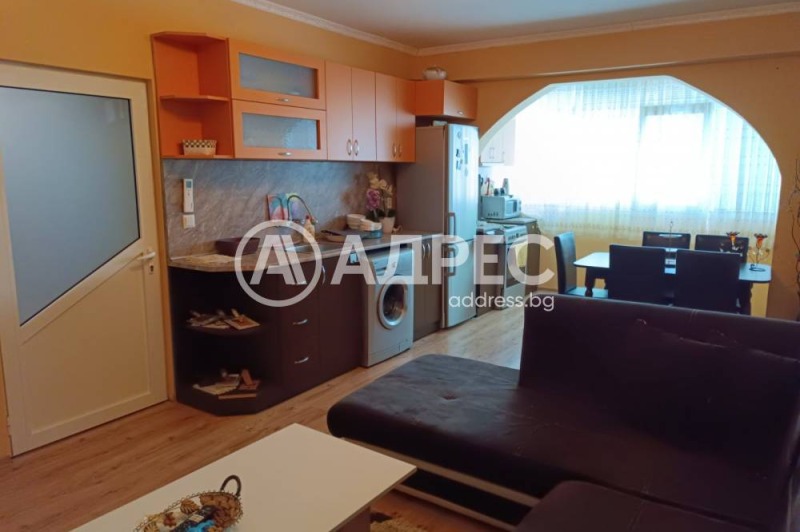 Продава  3-стаен град Разград , Орел , 63 кв.м | 13941401 - изображение [4]