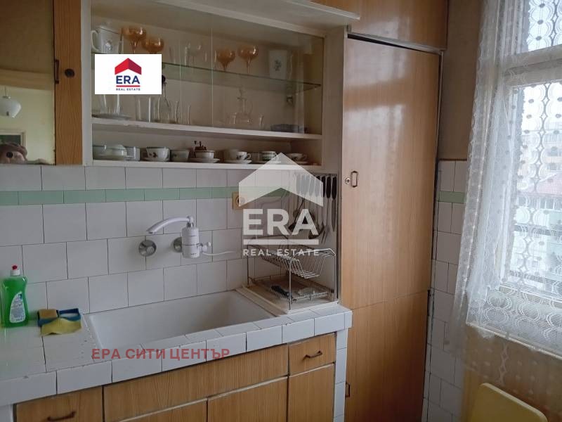 Продава 4-СТАЕН, гр. Стара Загора, Център, снимка 3 - Aпартаменти - 48980632