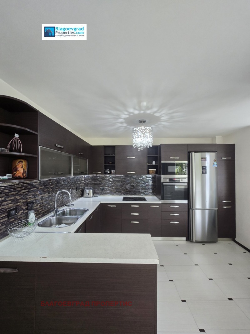 Продава МНОГОСТАЕН, гр. Благоевград, Баларбаши, снимка 8 - Апартаменти - 52690015