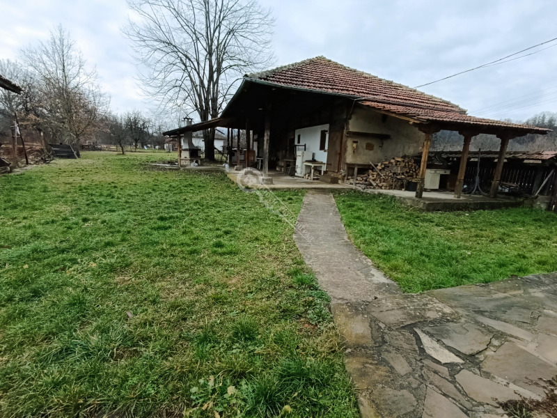 Продава КЪЩА, гр. Елена, област Велико Търново, снимка 6 - Къщи - 36847550