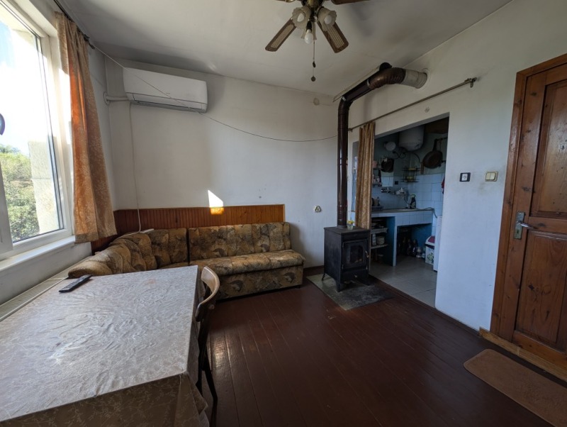 Продава  Къща област Велико Търново , гр. Дебелец , 150 кв.м | 88896860 - изображение [12]