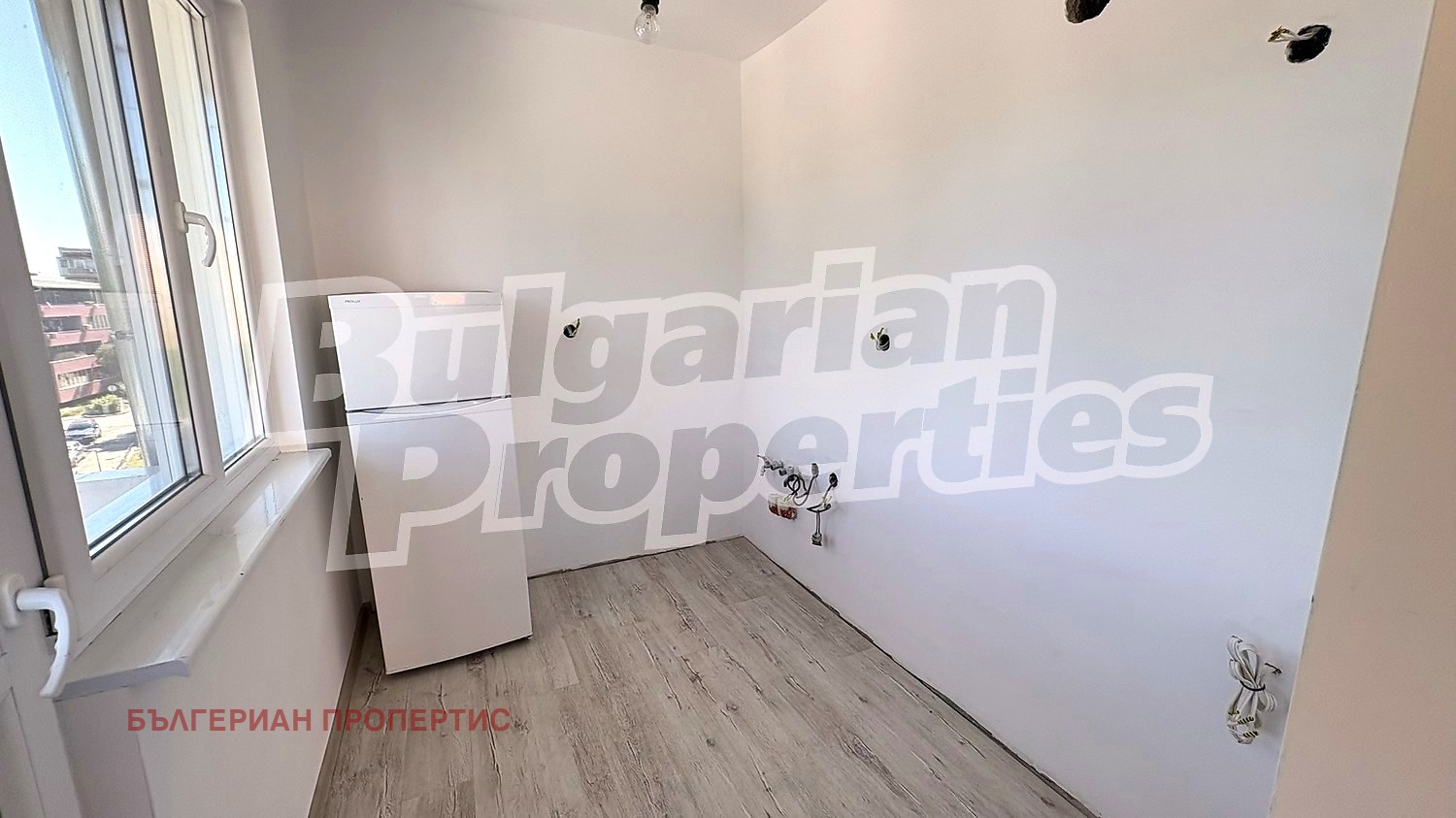 Продава 4-СТАЕН, гр. Карнобат, област Бургас, снимка 2 - Апартаменти - 54690818