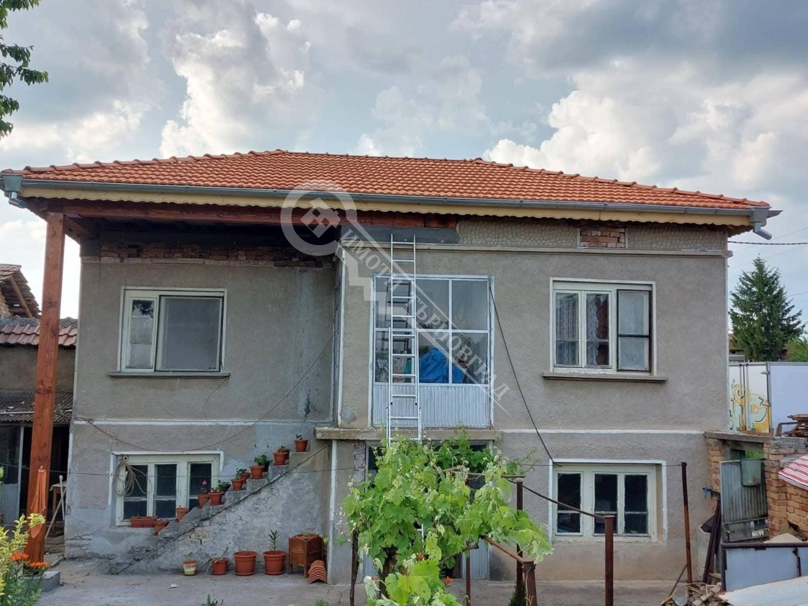 Продава КЪЩА, с. Патреш, област Велико Търново