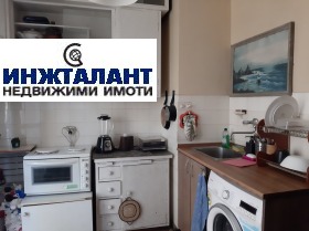 2 slaapkamers Javorov, Sofia 8