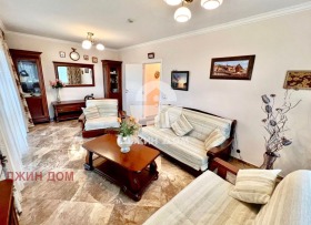 3+ bedroom Sveti Vlas, region Burgas 2