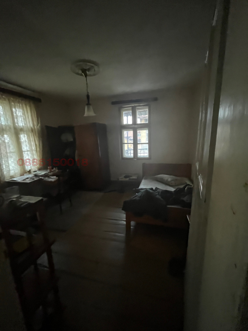 Продава 2-СТАЕН, гр. София, Изгрев, снимка 3 - Апартаменти - 52910159