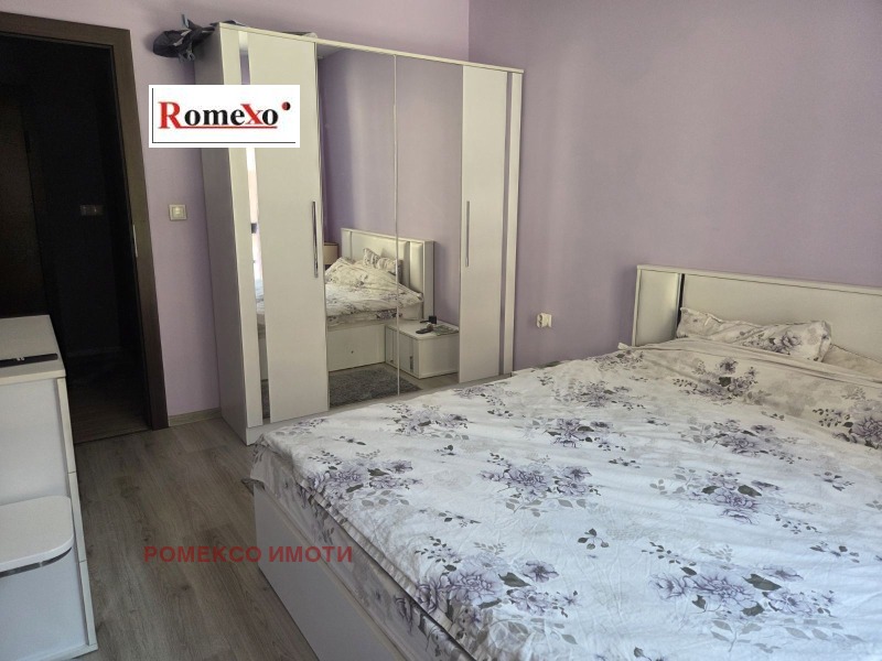 Till salu  2 sovrum Plovdiv , Hristo Smirnenski , 104 kvm | 52023971 - bild [10]