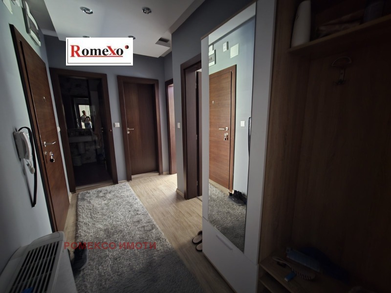 Till salu  2 sovrum Plovdiv , Hristo Smirnenski , 104 kvm | 52023971 - bild [7]