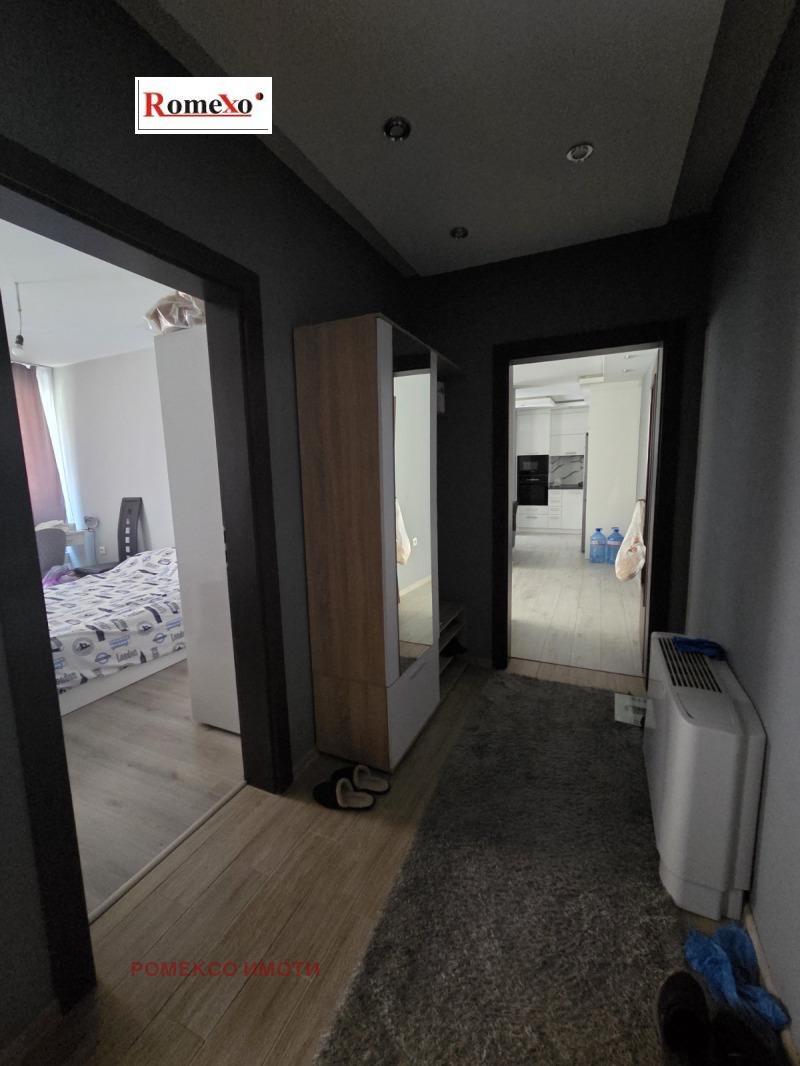 Till salu  2 sovrum Plovdiv , Hristo Smirnenski , 104 kvm | 52023971 - bild [8]