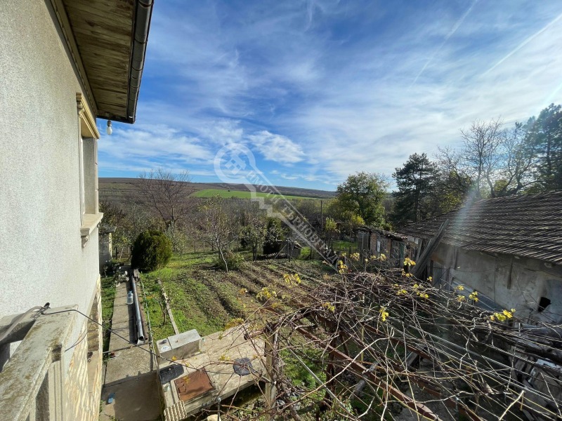 Продава КЪЩА, с. Нова Върбовка, област Велико Търново, снимка 15 - Къщи - 52410162