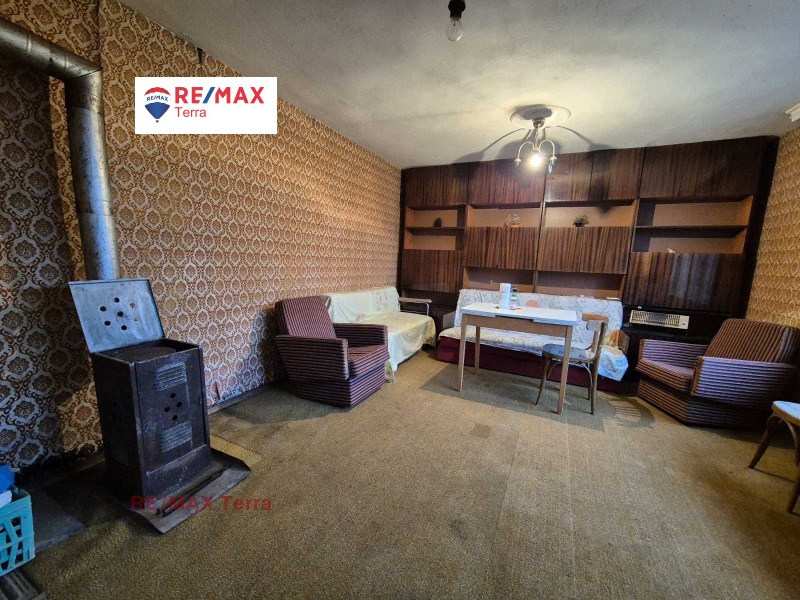 Продава КЪЩА, с. Обнова, област Плевен, снимка 12 - Къщи - 52824329