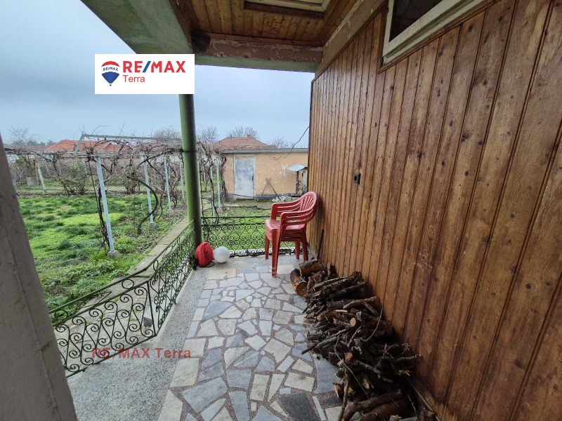 Продава КЪЩА, с. Обнова, област Плевен, снимка 9 - Къщи - 52824329