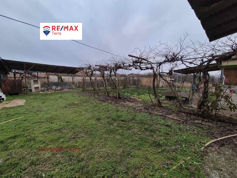 Продава КЪЩА, с. Обнова, област Плевен, снимка 15 - Къщи - 52824329