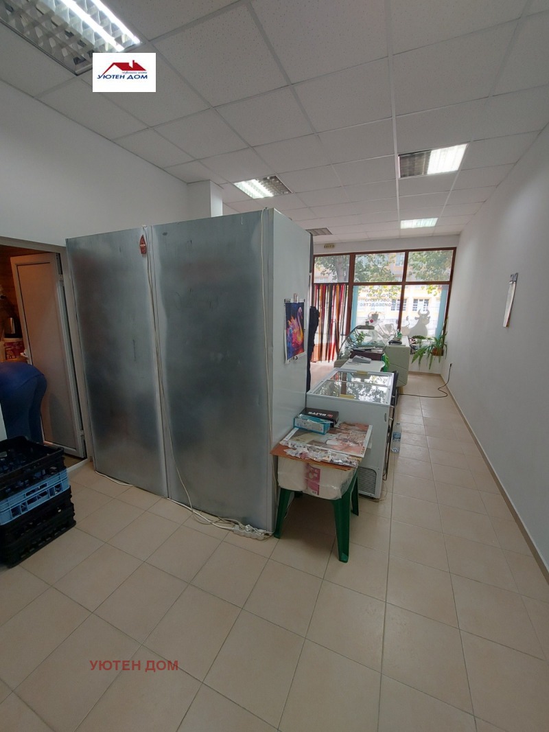 Til salgs  Butikk Sjumen , Bojan Balgaranov 1 , 36 kvm | 34289195 - bilde [3]