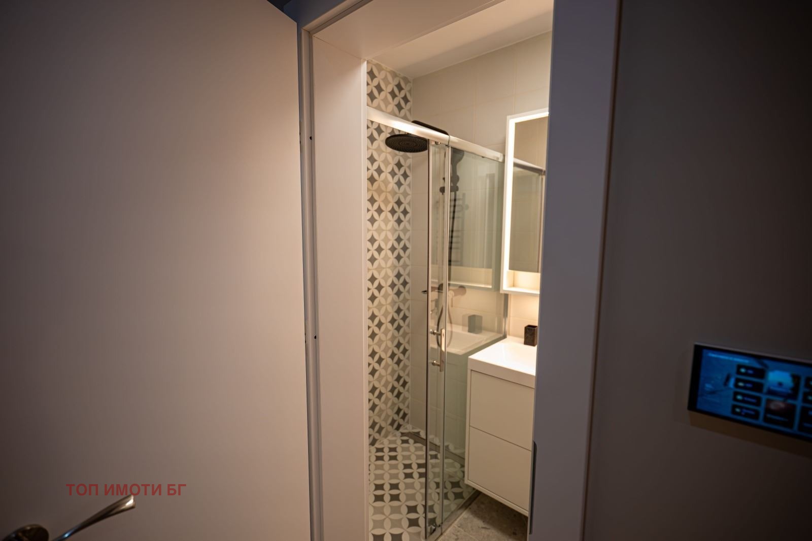 Продава 2-СТАЕН, гр. Пловдив, Южен, снимка 8 - Апартаменти - 54128153