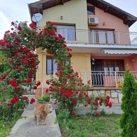Продава къща област Добрич гр. Балчик - [1] 