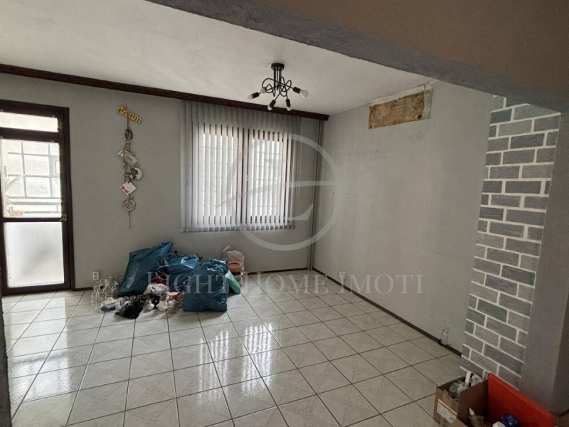 Te koop  2 slaapkamers Plovdiv , Kjutsjuk Parizj , 96 m² | 26589061 - afbeelding [6]