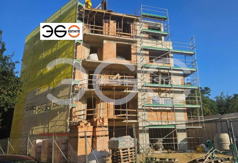 En venta  3 dormitorios Varna , Bazar Levski , 96 metros cuadrados | 77576655 - imagen [2]