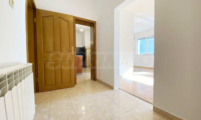 Продава  Многостаен град Пловдив , Център , 198 кв.м | 53486025 - изображение [7]