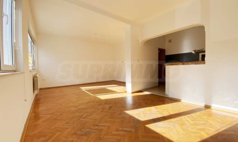 Продава  Многостаен град Пловдив , Център , 198 кв.м | 53486025 - изображение [2]