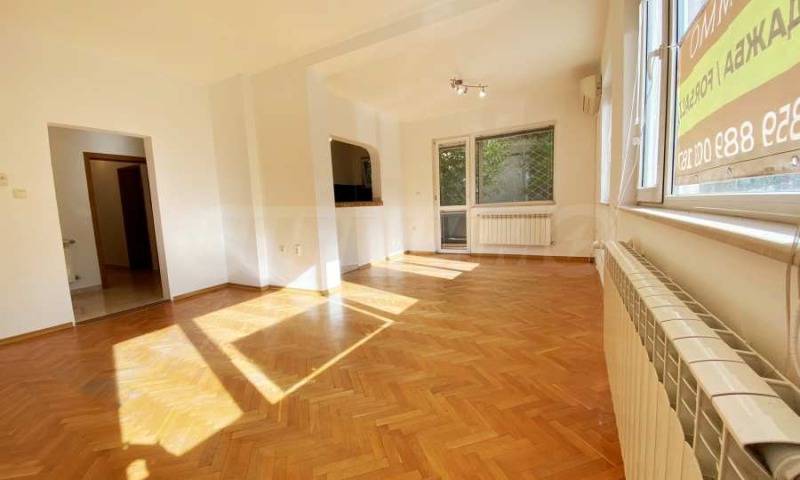 Продава  Многостаен град Пловдив , Център , 198 кв.м | 53486025 - изображение [4]