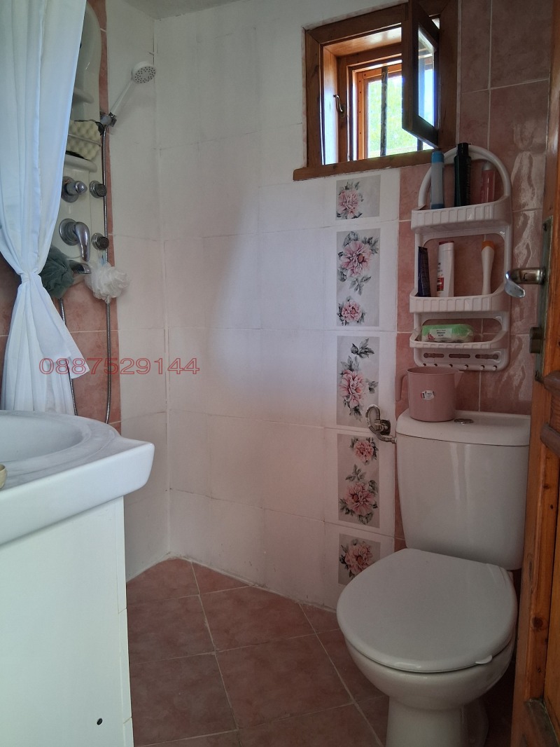 Продава  Къща област Враца , с. Мало Пещене , 1400 кв.м | 55908089 - изображение [12]
