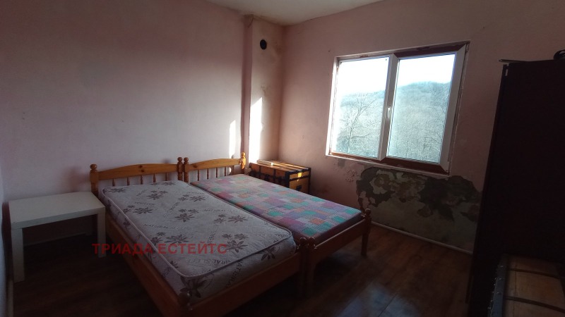 Продава КЪЩА, с. Равадиново, област Бургас, снимка 10 - Къщи - 53336505