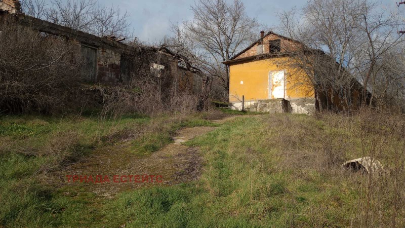 Продава КЪЩА, с. Равадиново, област Бургас, снимка 13 - Къщи - 53336505