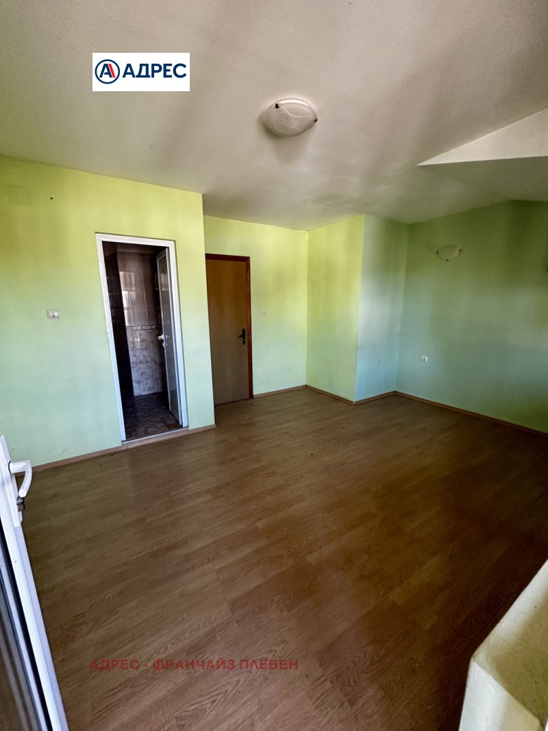 Продава ХОТЕЛ, с. Орешак, област Ловеч, снимка 16 - Хотели - 52600295