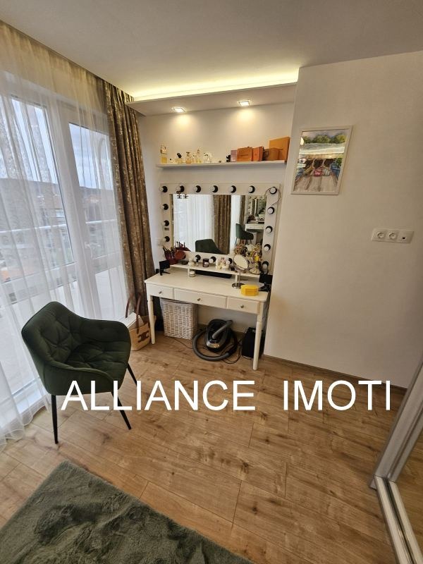 Продава 3-СТАЕН, гр. София, гр. Нови Искър, снимка 10 - Апартаменти - 52676686