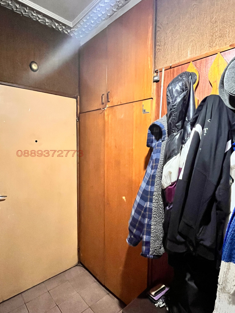 Продава 3-СТАЕН, гр. Етрополе, област София област, снимка 3 - Апартаменти - 52919632