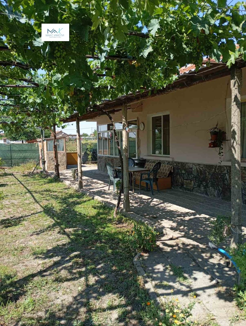 Продава  Къща област Стара Загора , с. Бъдеще , 120 кв.м | 76552605