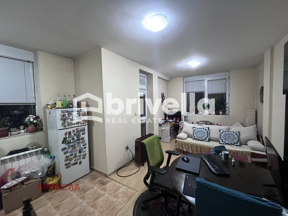 Продава 3-СТАЕН, гр. София, Оборище