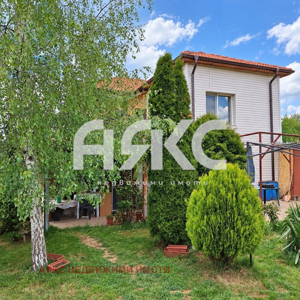 Продава КЪЩА, гр. София, с. Яна, снимка 11 - Къщи - 55992804