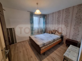 2 Schlafzimmer Troschewo, Warna 7