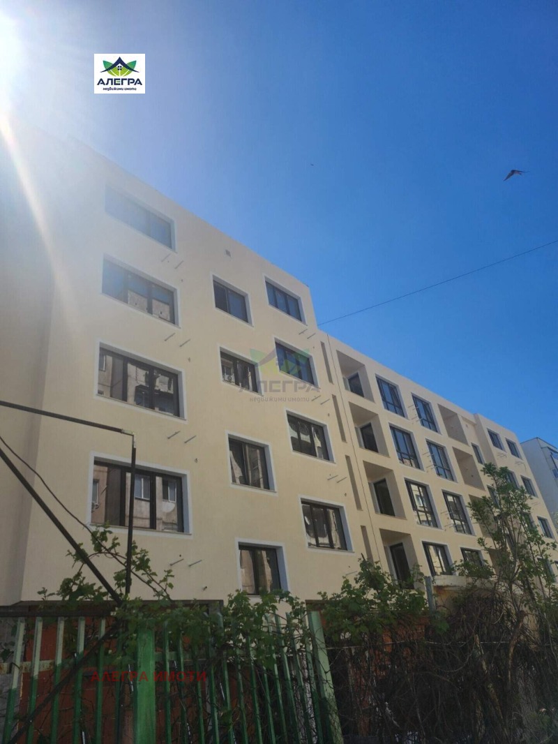 Продава  2-стаен, град Пазарджик, Устрем • 56 000 EUR • ID 29228950 — holmes.bg - [1] 