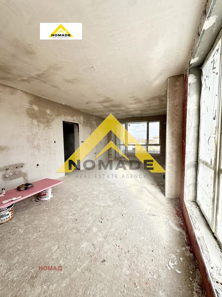 Продава 4-СТАЕН, гр. Пловдив, Остромила, снимка 3 - Апартаменти - 50480349