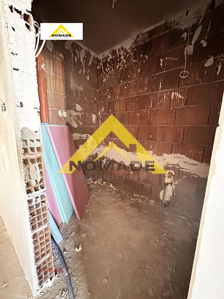 Продава 4-СТАЕН, гр. Пловдив, Остромила, снимка 13 - Апартаменти - 50480349