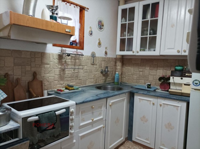 In vendita  Casa Varna , k.k. Sv.Sv. Konstantin i Elena , 200 mq | 88743781 - Immagine [4]