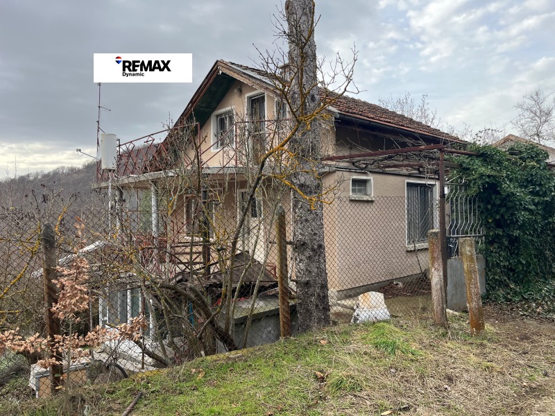Продава КЪЩА, с. Китка, област Бургас, снимка 2 - Къщи - 53262168