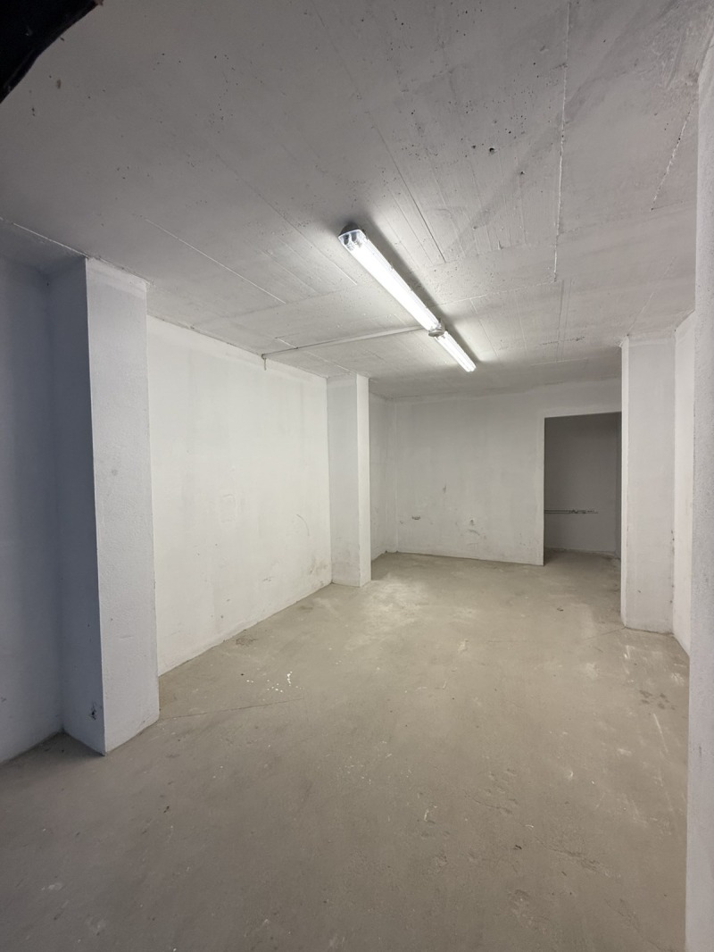 À venda  Garagem Sofia , Reduta , 30 m² | 75685105 - imagem [2]