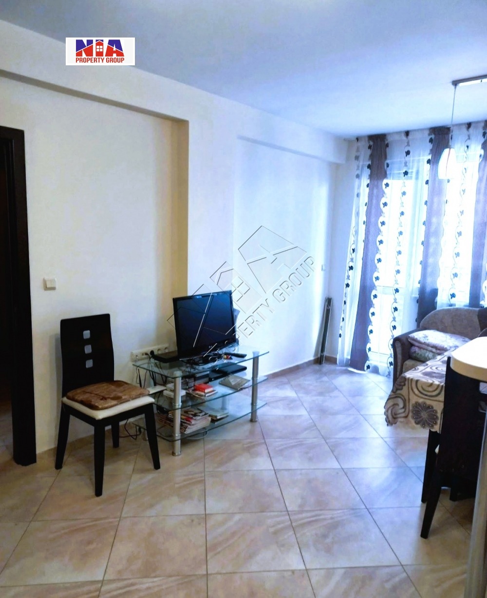 Продава МНОГОСТАЕН, гр. Поморие, област Бургас, снимка 3 - Апартаменти - 54036149