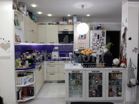 ЕТАЖ ОТ КЪЩА, 115 m2