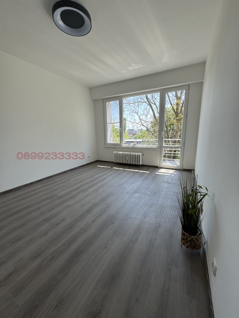 Eladó  1 hálószoba Sofia , Svoboda , 67 négyzetméter | 32175718 - kép [4]